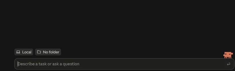 Claude Code's empty message box with Local and No folder controls